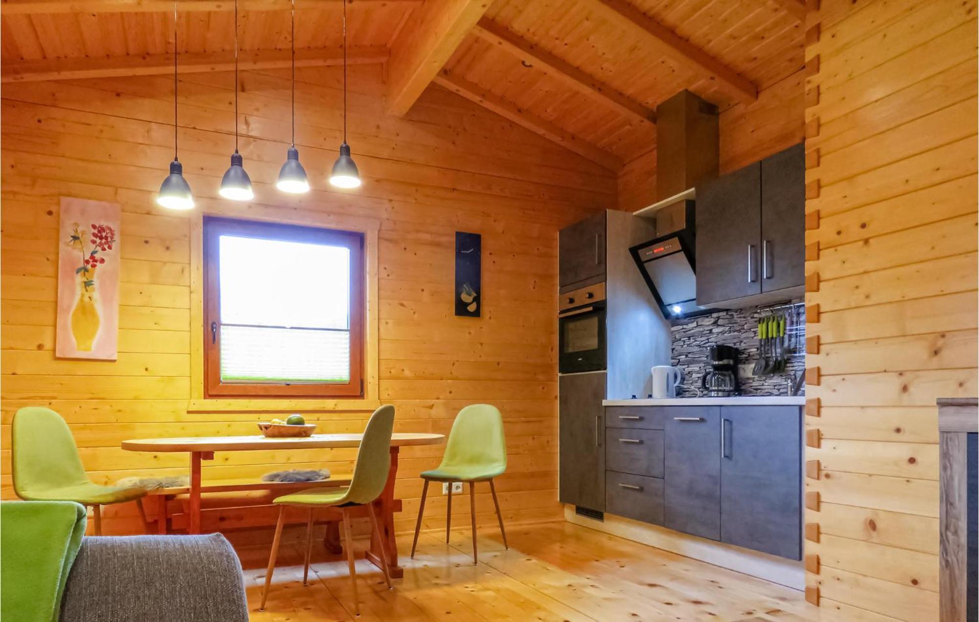 Lovely Home In Merzalben With Wifi Kültér fotó